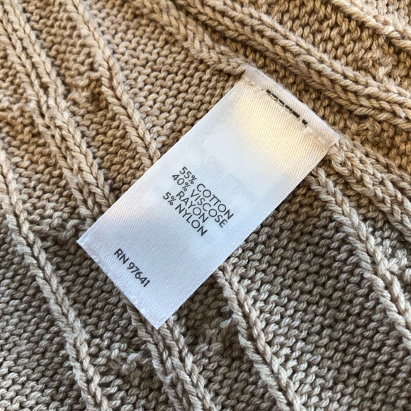 Like New! J. Jill Relaxed Open Front Cable Knit Lightweight Cardigan. Medium - Picture 7 of 9
